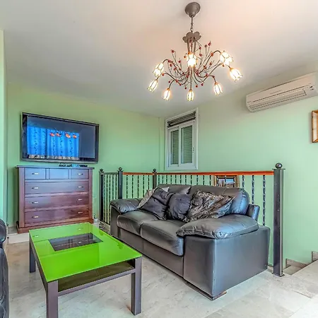 Residencia Playa La Arena * פוארטו דה סנטיאגו